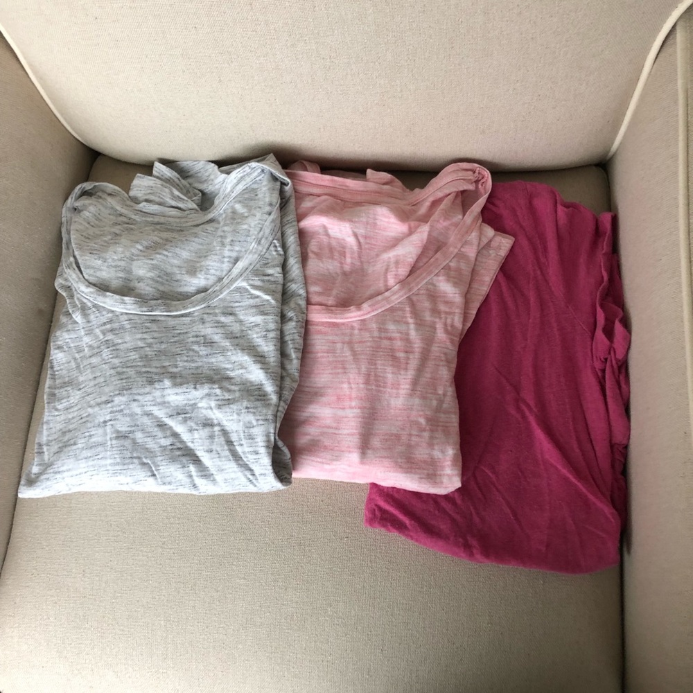 Maternity shirt bundle size M